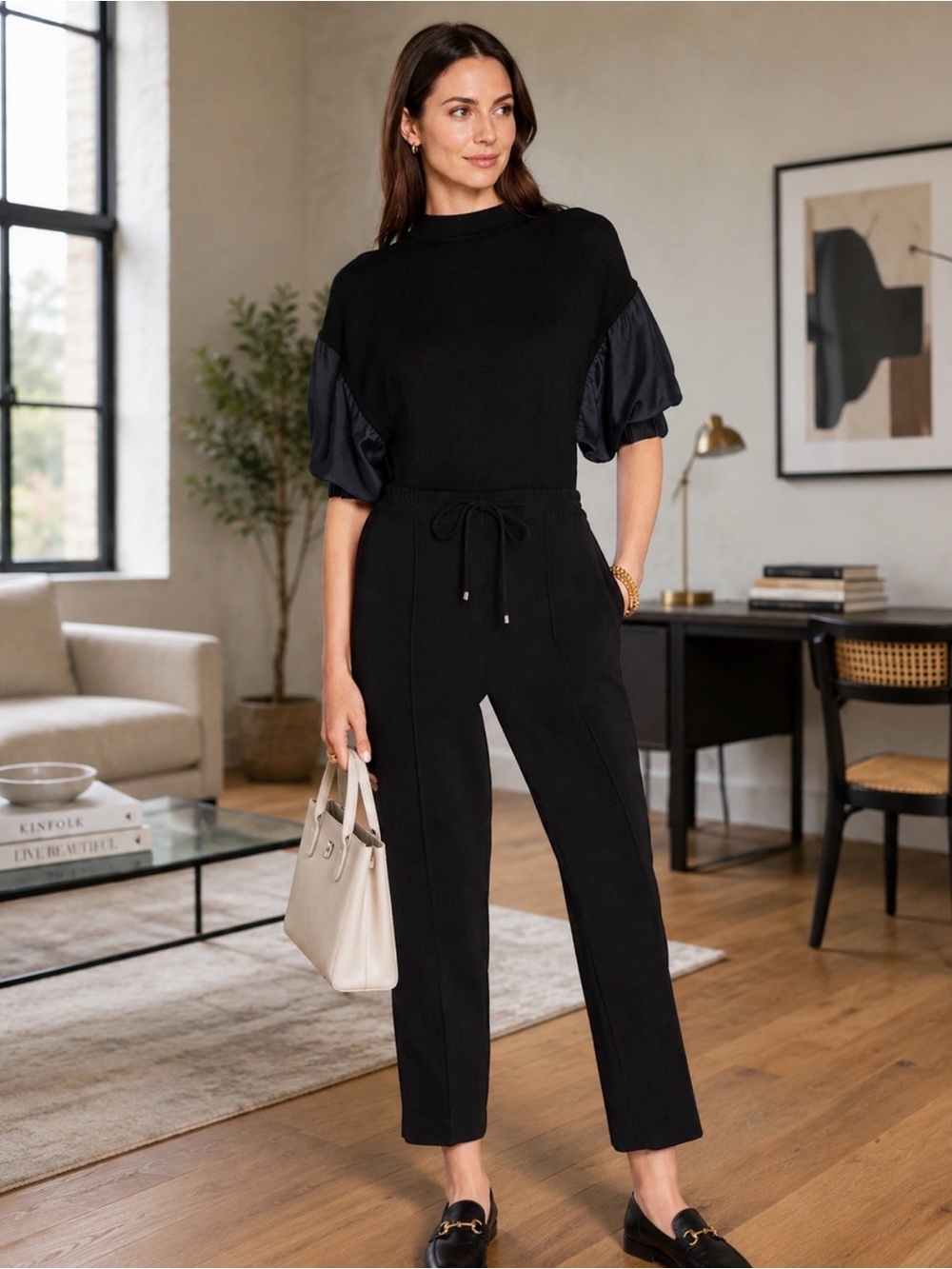 Club Monaco Black Ankle Cropped Drawstring Pants Size 0